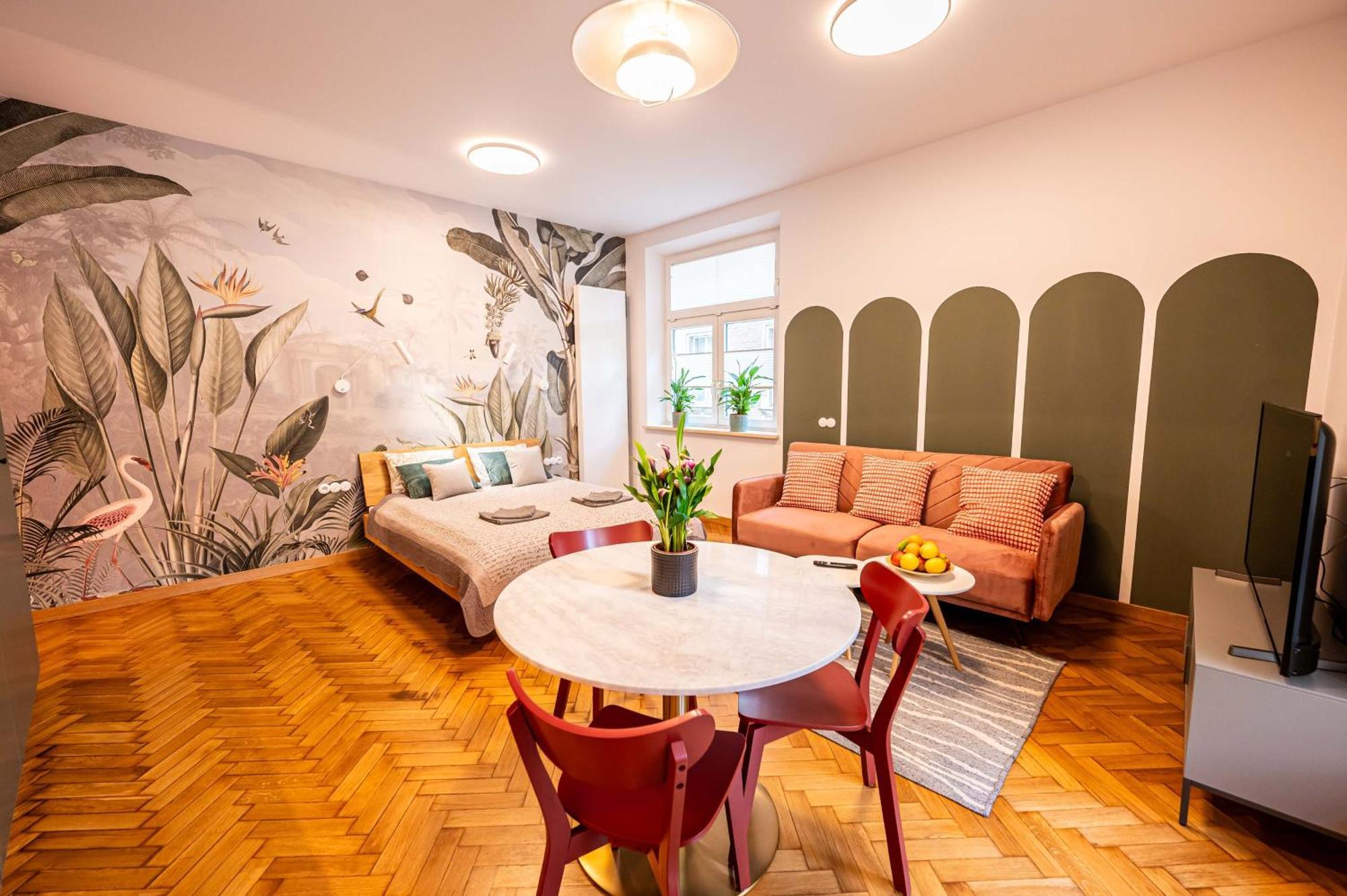 Trip Apartments Krasków Exterior foto